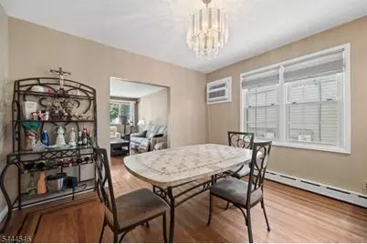 81 Huron Ave, Clifton, NJ 07013 - Photo 4