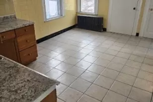 212 3rd St, Newark, NJ 07107 - Photo 2
