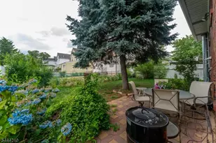 606 Knopf St, Linden, NJ 07036 - Photo 22