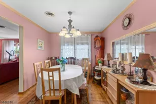 606 Knopf St, Linden, NJ 07036 - Photo 8