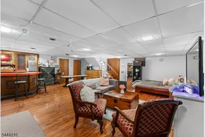 606 Knopf St, Linden, NJ 07036 - Photo 20