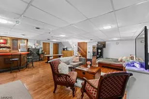 606 Knopf St, Linden, NJ 07036 - Photo 20