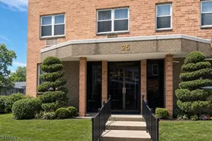 25 Jefferson St, Hackensack, NJ 07601 - Photo 2