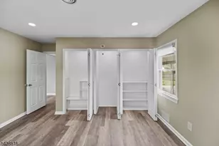 49 Louis Ave, Middlesex, NJ 08846 - Photo 8