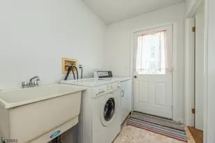 6 John St, East Hanover Township, NJ 07936 - Photo 20