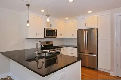 248 Grove Ave #10, Cedar Grove, NJ 07009 - Photo 4