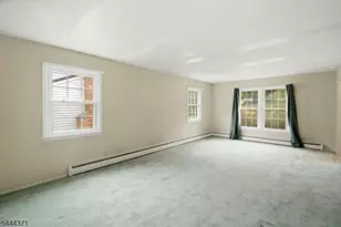 378 Forest Hill Way, Mountainside, NJ 07092 - Photo 10