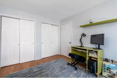 48 Quartz Ln, Paterson, NJ 07501 - Photo 16