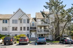48 Quartz Ln, Paterson, NJ 07501 - Photo 22