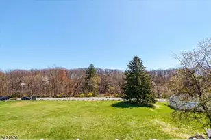 48 Quartz Ln, Paterson, NJ 07501 - Photo 24