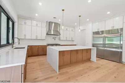 51 Herfort Rd, Wayne, NJ 07470 - Photo 14