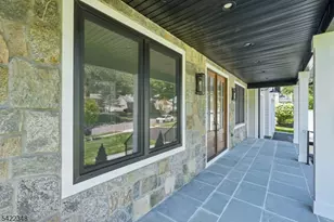 51 Herfort Rd, Wayne Twp., NJ 07470 - Photo 4