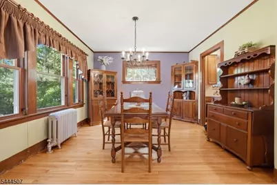 16 Arlington Ave, Caldwell, NJ 07006 - Photo 10