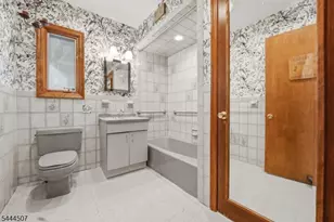 16 Arlington Ave, Caldwell, NJ 07006 - Photo 26