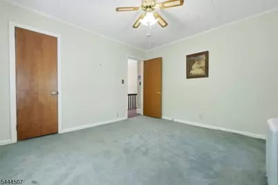 16 Arlington Ave, Caldwell, NJ 07006 - Photo 18