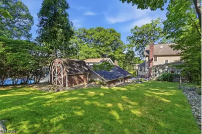 16 Arlington Ave, Caldwell, NJ 07006 - Photo 32