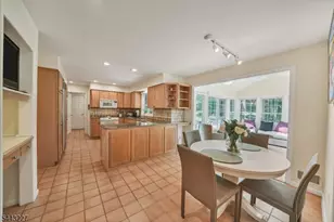 277 Fairview Ave, Washington Township, NJ 07853 - Photo 8