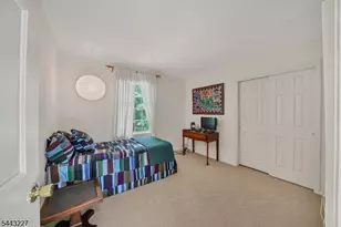 277 Fairview Ave, Washington Township, NJ 07853 - Photo 28