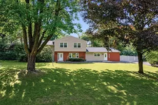 1652 County Rd 565, Vernon, NJ 07461 - Photo 2