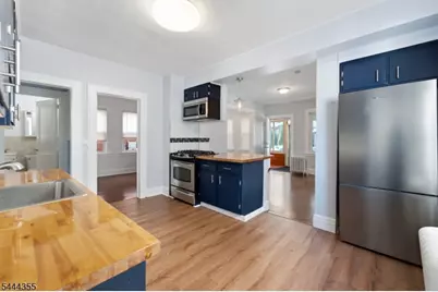 353 Princeton Ave, Hillside, NJ 07205 - Photo 14