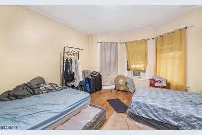 124 N 17th St, East Orange, NJ 07017 - Photo 20
