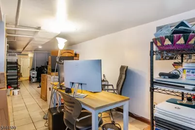 124 N 17th St, East Orange, NJ 07017 - Photo 30