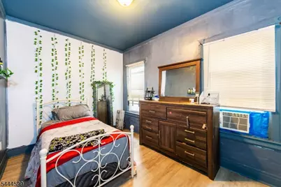 124 N 17th St, East Orange, NJ 07017 - Photo 18