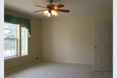 12 Roxiticus Ct, Clinton Township, NJ 08801 - Photo 10