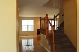 12 Roxiticus Ct, Clinton Township, NJ 08801 - Photo 2