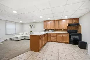 75 Spring Hill Cir, Wayne, NJ 07470 - Photo 18