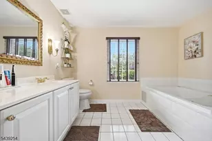 75 Spring Hill Cir, Wayne, NJ 07470 - Photo 14