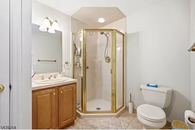 75 Spring Hill Cir, Wayne, NJ 07470 - Photo 20