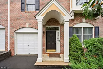 75 Spring Hill Cir, Wayne, NJ 07470 - Photo 2