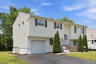 9 Brearly Crescent, Mount Olive, NJ 07836 - Photo 30
