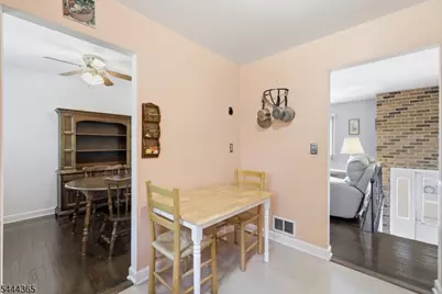9 Brearly Cres, Mount Olive, NJ 07836 - Photo 12