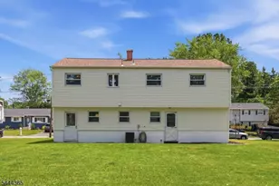 9 Brearly Crescent, Mount Olive, NJ 07836 - Photo 26