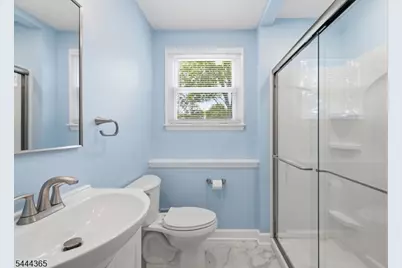9 Brearly Cres, Mount Olive, NJ 07836 - Photo 22