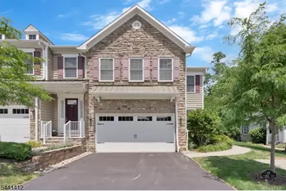 27 Fillmore Dr, Morris Township, NJ 07960 - Photo 1