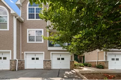 122 Rip Van Dam Ct, Montgomery Township, NJ 08502 - Photo 2