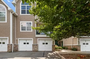 122 Rip Van Dam Ct, Montgomery Township, NJ 08502 - Photo 2