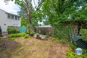 33 Monroe Pl, Bloomfield, NJ 07003 - Photo 20
