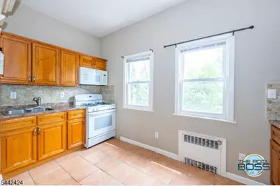 33 Monroe Pl #2, Bloomfield, NJ 07003 - Photo 14
