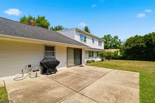 23 Sweetbriar Rd, Franklin Township, NJ 08873 - Photo 42