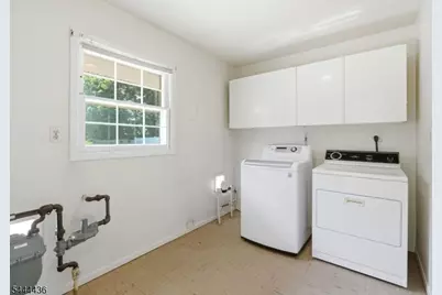 23 Sweetbriar Rd, Franklin Township, NJ 08873 - Photo 30