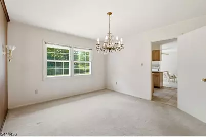23 Sweetbriar Rd, Franklin Township, NJ 08873 - Photo 16