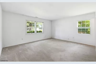 23 Sweetbriar Rd, Franklin Township, NJ 08873 - Photo 22