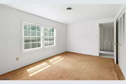 23 Sweetbriar Rd, Franklin Township, NJ 08873 - Photo 36
