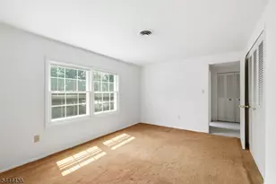 23 Sweetbriar Rd, Franklin Township, NJ 08873 - Photo 36