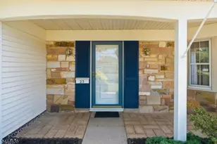 23 Sweetbriar Rd, Franklin Township, NJ 08873 - Photo 2