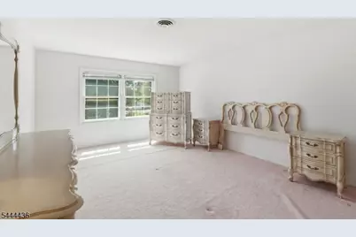 23 Sweetbriar Rd, Franklin Township, NJ 08873 - Photo 38